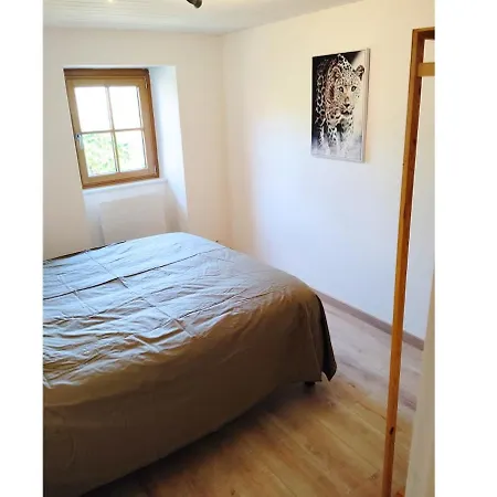 De L'eglise De * La Pommeraie-sur-Sèvre