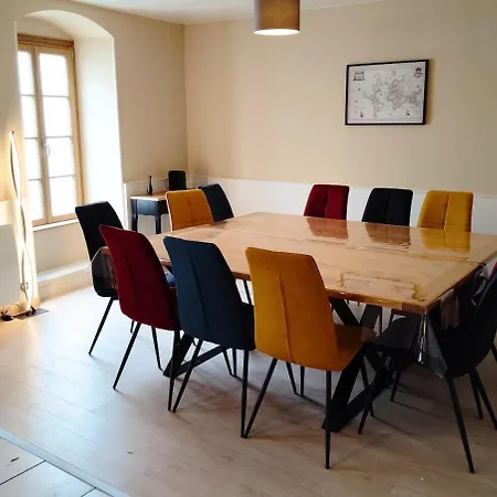 De L'eglise De 別荘 *