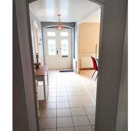 別荘 De L'eglise De *