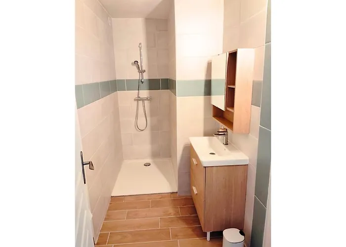 De L'eglise De 度假居 La Pommeraie-sur-Sèvre